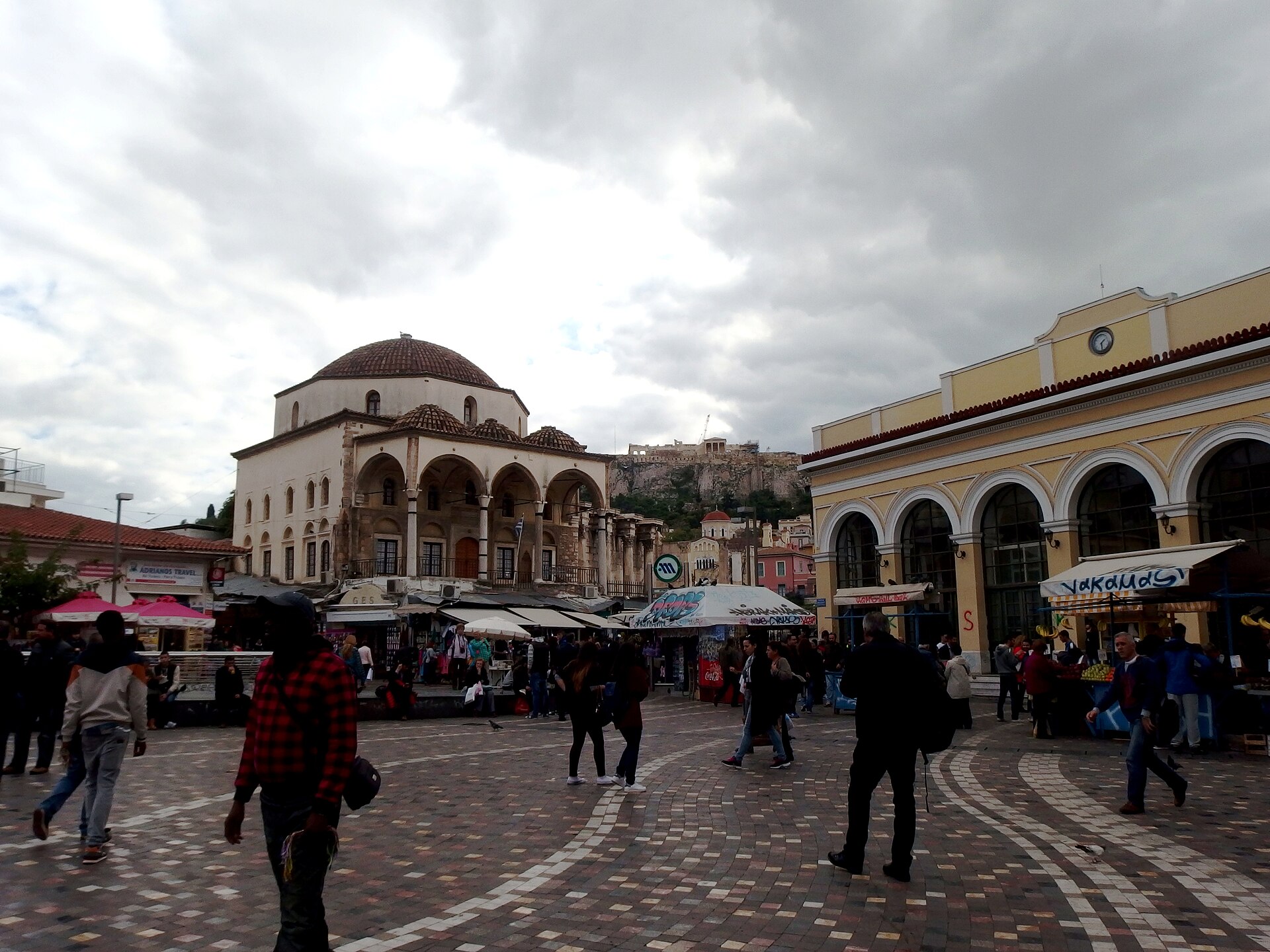 Atina Monastiraki Meydanı – Yunanistan’a taşındıktan sonra ilk 30 gün